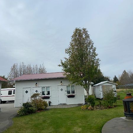 Moerk Guesthouse Hveragerdi Exterior photo